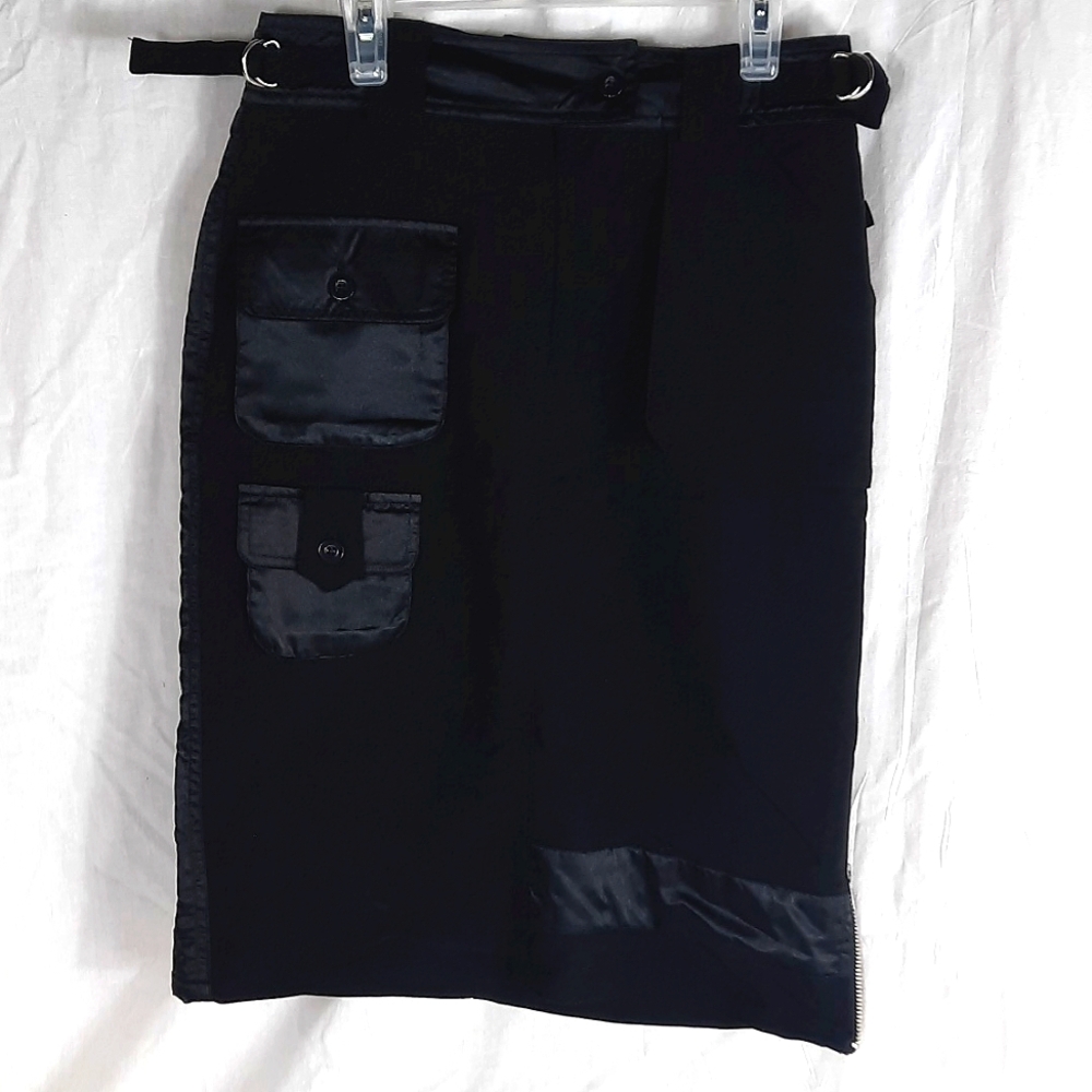 Bobby J Skirt Womens Size 0 Black Lots of Pockets Zip and Button